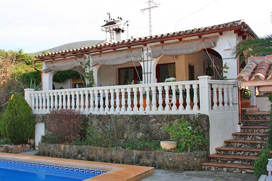 Een zeer luxe woning aan de rand van Moraira