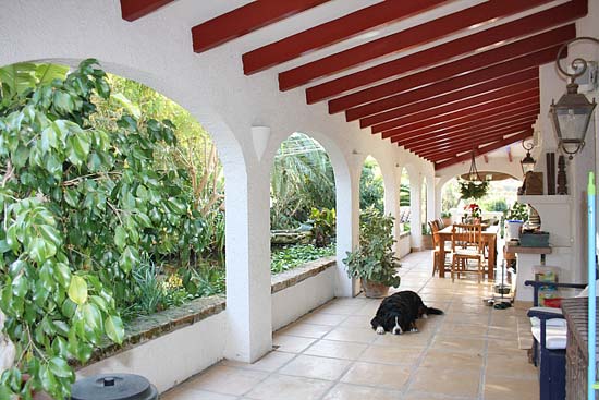 Een zeer luxe woning aan de rand van Moraira
