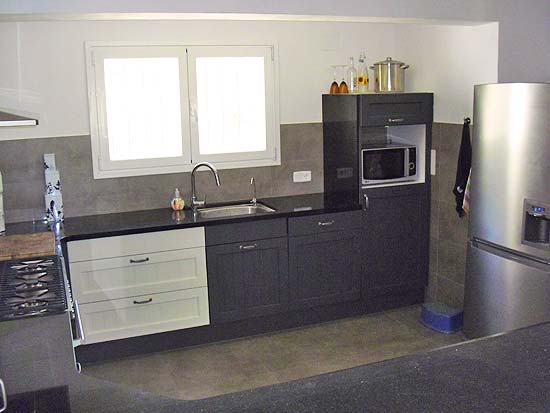 Heerlijk woonhuis van 330 m2 op toplocatie met 6 slaapkamers en 3 badkamers!
