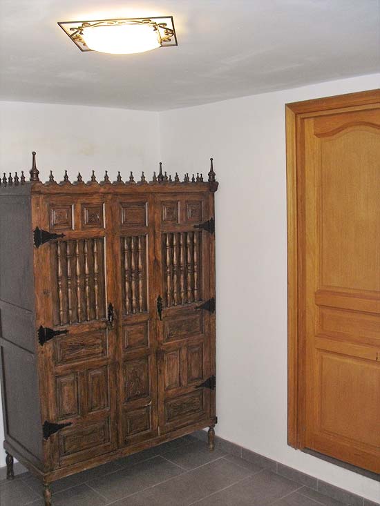 Heerlijk woonhuis van 330 m2 op toplocatie met 6 slaapkamers en 3 badkamers!